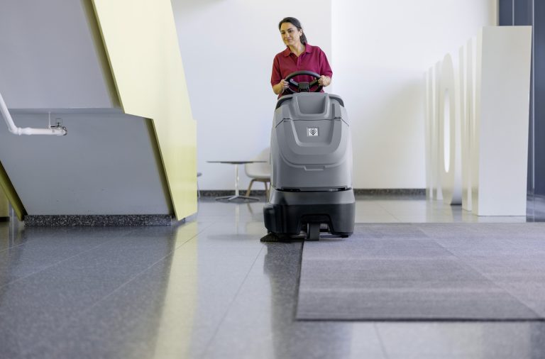 Upright brush-type vacuum cleaner CV 601 RS Bp Pack-4