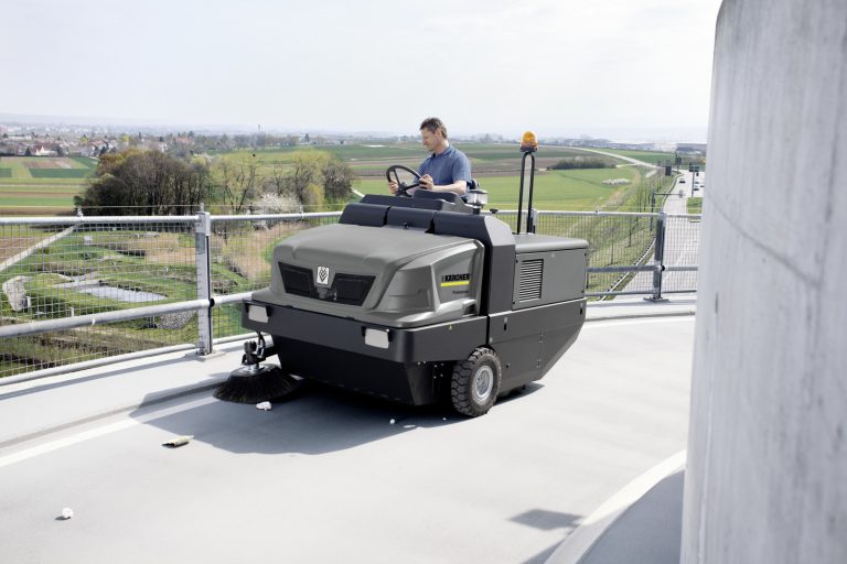 Vacuum sweeper KM 150500 R D Classic-3