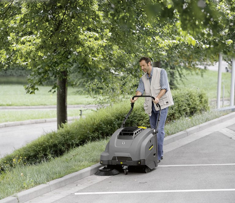 Vacuum sweeper KM 7540 W G-1
