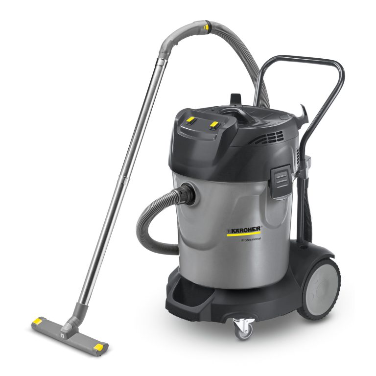 Wet and dry vacuum cleaners NT 702