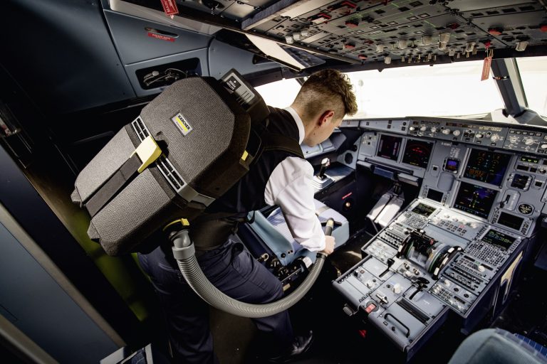 battery-powered vacuum cleaner BVL 51 Bp-7